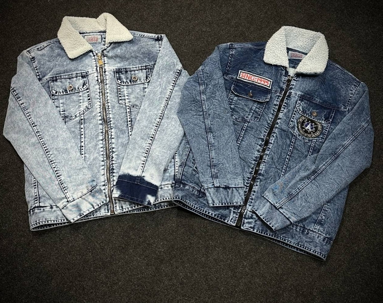 آبی یخی و آبی پر رنگ